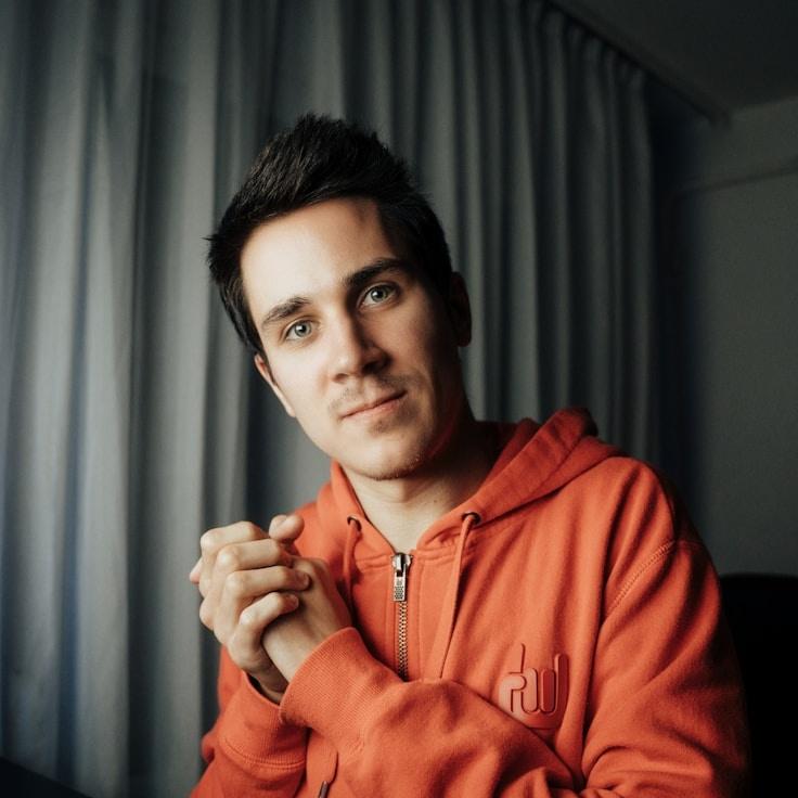 Nikhil Rao, Client Relations Director, discussing corporate gifting strategy with business clients